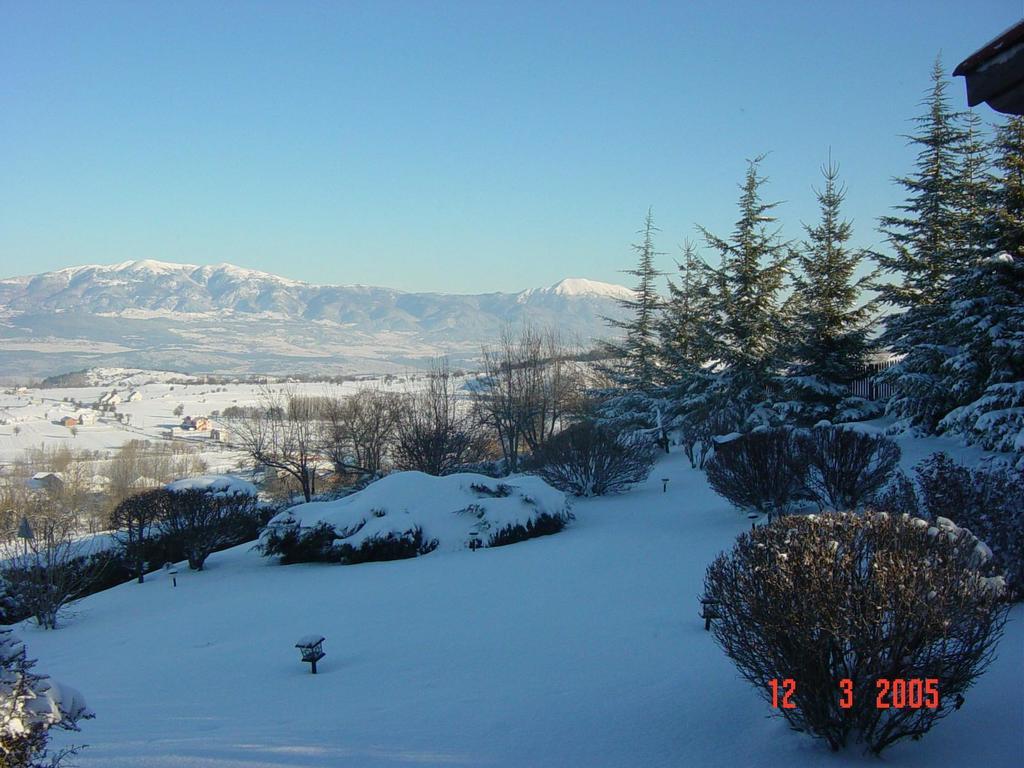 Villa Neva Hotel Kındıra Exterior foto